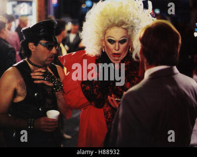 Zwei unter Volldampf, (armato e pericoloso) USA 1986, Regie: Mark L. Lester, Eugenio Levi, JOHN CANDY, Stichwort: Verkleidung, Transvestit Foto Stock