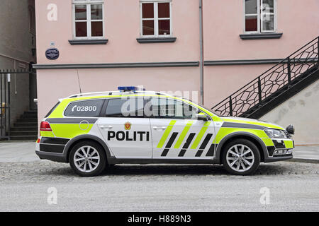 La polizia norvegese VW Passat Station Wagon Foto Stock