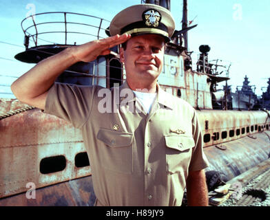 Missione: Rohr frei, (DOWN PERISCOPE) USA 1996, Regie: David S. Ward, KELSEY GRAMMER, Stichwort: Schiff, uniforme, Salutieren Foto Stock