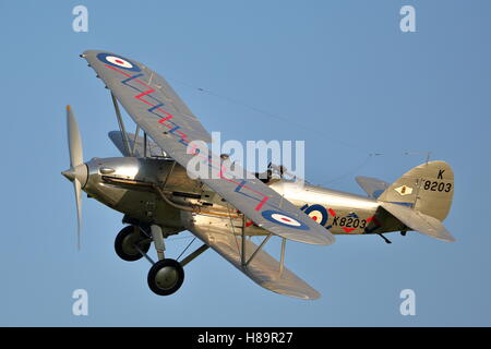 Hawker Demon K8203 della collezione Shuttleworth presso Old Warden Air Show Foto Stock