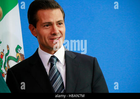 Enrique Peña Nieto - Treffen der dt. Bundeskanzlerin mit dem mexikanischen Praeisdenten, Bundeskanzleramt, 12. Aprile 2016, Berli Foto Stock