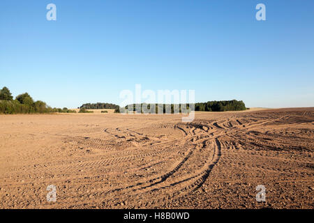 Arato campo agricolo Foto Stock