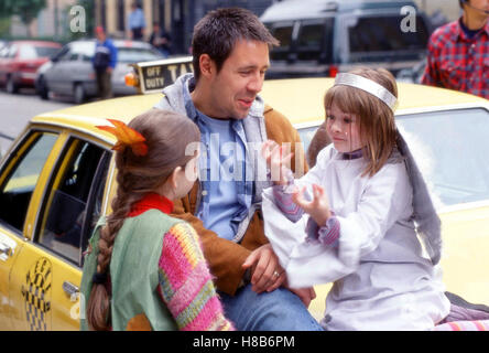 In America, (IN AMERICA) IRL-GB 2002, Regie: Jim Sheridan, PADDY CONSIDINE, SARAH + EMMA BOLGER, Chiave: Engel Foto Stock