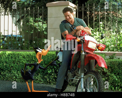 Looney Tunes - torna in azione (LOONEY TUNES: TORNA IN AZIONE) USA 2003, Regie: Joe Dante, Daffy Duck, Brendan Fraser, Chiave: Motorrad, fumetti, Cartoon Foto Stock