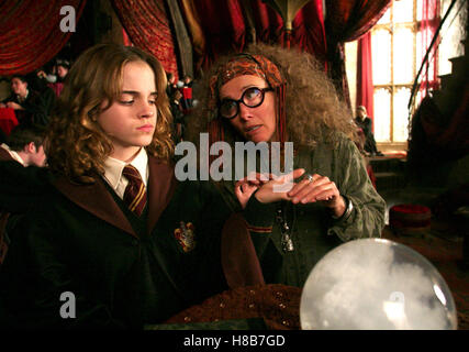 Harry Potter und der Gefangene von Askaban, (Harry Potter e il prigioniero di Azkaban) USA 2004, Regie: Alfonso Cuaron, Emma Watson, Chiave: Glaskugel, Kugel Foto Stock