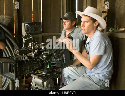 Superman Returns, (Superman Returns) AUS-USA 2006, Regie: Bryan Singer, direttore cinematografico Bryan Singer an der Kamera, Chiave: Arbeitsfoto am Set, Verleih: Warner Bros Foto Stock