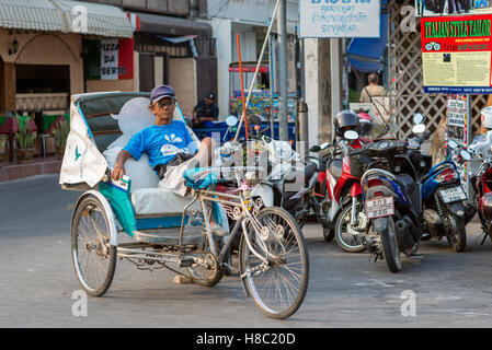 La vita quotidiana del popolo Thai in Hua Hin Tailandia Foto Stock