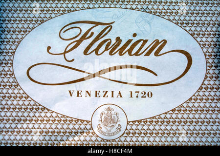 Logo della tradizionale casa Caffè Caffè Florian in Piazza San Marco da Venezia in Italia. Foto Stock