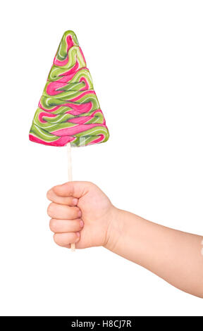 Lecca-lecca colorati in mano del bambino isolato su bianco. albero vacanza. Foto Stock