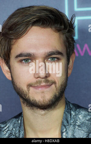 New York, Stati Uniti d'America. Xi Nov, 2016. Zedd al Nickelodeon HALO awards presso il Molo 36 Novembre 11, 2016 a New York, NY Credit: la foto di accesso/Alamy Live News Foto Stock