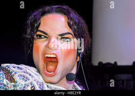 Montreal, Canada - 11 Novembre 2016: Michael Jackson statua presso il museo di Montreal. Foto Stock