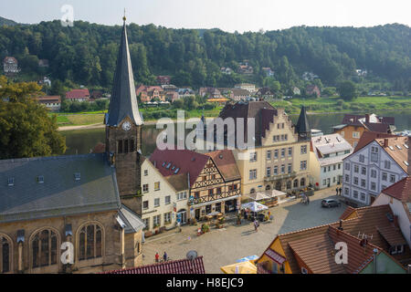Stadt Wehlen e il fiume Elba, in Sassonia, Germania, Europa Foto Stock