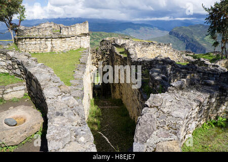 Kuelap, precolombian rovina di cittadella città, Chachapoyas, Perù, Sud America Foto Stock