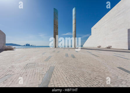 Architettura futuristica in dettaglio il Champalimaud Foundation, centro per l'ignoto. Centro di ricerche biomediche. Lisbona Foto Stock