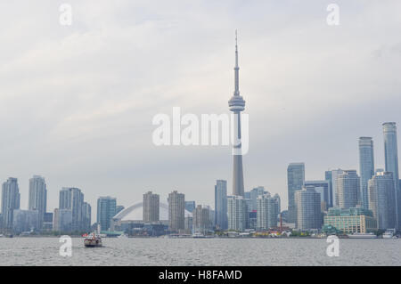 Toronto, Canada - 24 Settembre 2016: Toronto Downtown e CN tower, Canada Foto Stock