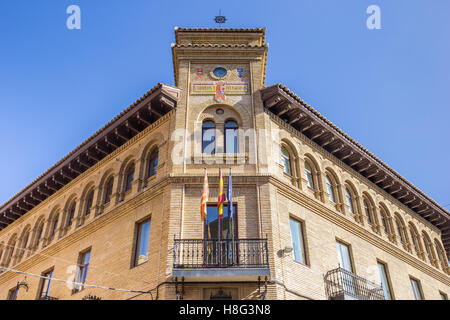 Il vecchio ufficio postale nel centro storico di Huesca, Spagna Foto Stock