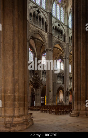 La cattedrale di Bourges o la Cattedrale di Saint Etienne de Bourges nella città di Bourges, Francia. Foto Stock