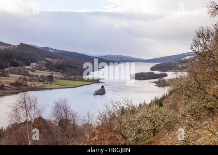 Queen's vista guardando oltre a Loch Tummel, Scozia Foto Stock
