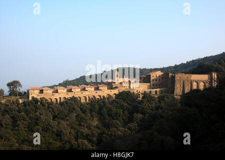 Frankreich, Cote d Azur, Dipartimento del Var, Chartreuse de la Verne bei Cogolin liegt in Waldlandschaft einsamer Mitten im Maurenmas Foto Stock