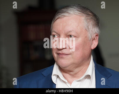 Anatoly Karpov ex campione del mondo di scacchi Foto Stock