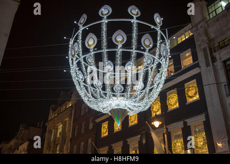 Le luci di Natale a New Bond Street, Londra Foto Stock