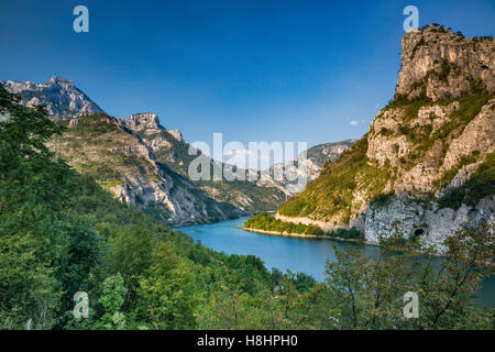 Grabovica lago della Neretva River Canyon, Cvrsnica massiccio, Alpi Dinariche, Bosnia Erzegovina Foto Stock