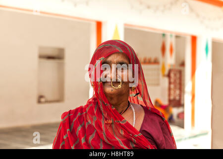 Rajasthani donna Foto Stock