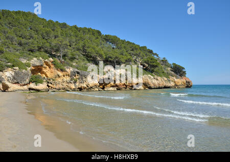 Piccola baia riparata in Salou Foto Stock