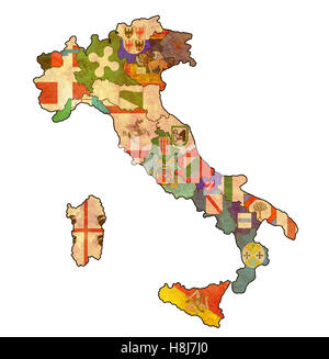 Tutte le regioni sulla mappa di amministrazione di Italia con bandiere Foto Stock