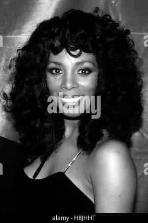 Donna Summer al Savoy Theatre di New York City. Gennaio 1983 © Walter McBride/WM Photography/MediaPunch. Foto Stock