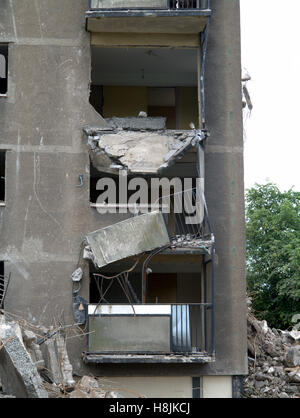 Demolizione di Glasgow blocchi a torre alta appartamenti o grattacieli Foto Stock