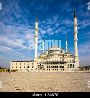 La Moschea di Kocatepe ad Ankara, Turchia Foto Stock