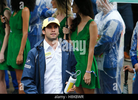 SÃO PAULO, SP - 13.11.2016: GRANDE PRÊMIO DO BRASIL DE F'RMULA 1 2016 - Felipe Nasr (BRA) Sauber F1 Team durante il Brasile il Grand Prix di Formula 1 nel 2016 svoltasi sul circuito di Interlagos domenica. (Foto: Rodolfo Buhrer/La/Imagem Fotoarena) Foto Stock