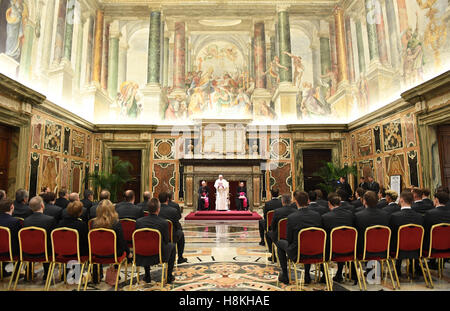 Vaticano. Xiv Nov, 2016. Calcio tedesco National Team visita il Papa Francesco in un udienza privata in Vaticano a novembre 14, 2016 Credit: Peter Schatz/Alamy Live News Foto Stock