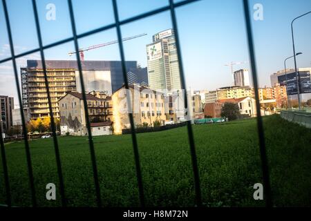 Il punto di vista della nuova Porta Nuova complessa da un posto vicino a Gae Aulenti Foto Stock