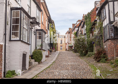 Mermaid Street nella città di segala, Inghilterra, Regno Unito. Foto Stock