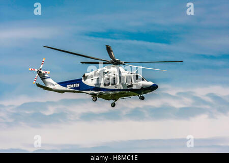 Proprietà privata agustawestland AW139 elicottero fotografato in Italia Foto Stock