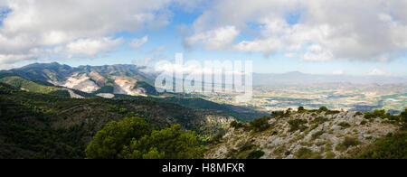 Scenic spagnolo Mountain Range. Alhaurin de la Torre, Andalusia, Spagna. Foto Stock