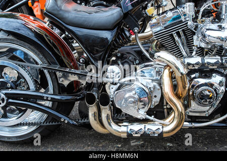 Custom Harley Davidson motocicletta in corrispondenza di un bike show in Inghilterra Foto Stock