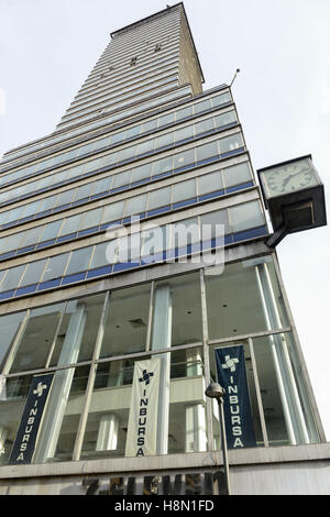 Città del Messico - Luglio 6, 2013: Latinoamericana Tower (Torre Latinoamericana), vicino allo Zocalo a Città del Messico. Foto Stock