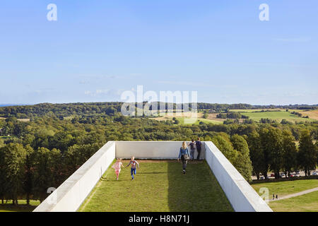 Lookout verso il paesaggio. Moesgaard Museum, Aarhus, Danimarca. Architetto: Henning Larsen, 2015. Foto Stock