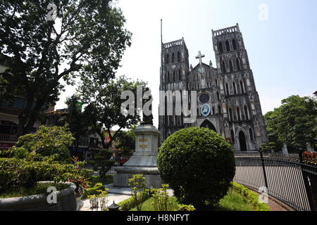 San Giuseppe cattedrale sulla Nha Tho street in Hanoi. Foto Stock