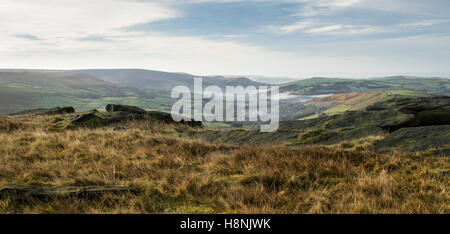 Autunno pennine sunrise uppermill mattina presto sunrise inversione di temperatura Foto Stock