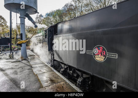 Un viaggio di andata e ritorno sul " ricordo " Treno a vapore, da Oxenhope a Keighley sul Keighley & Worth Valley Railway Line Foto Stock