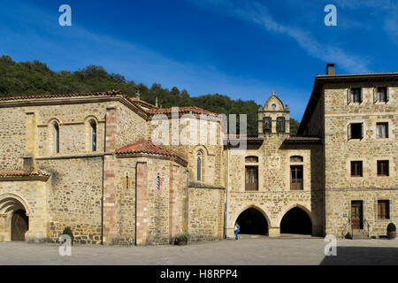 Monastero di Santo Toribio de Liébana, Cantabria, Spagna, Europa Foto Stock