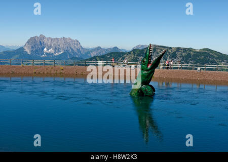 Cymbosponylus in acqua nel Parco Triassico sulla Steinplatte, vicino Waidring, Tirolo, Austria Foto Stock