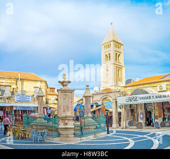 Il Muristan Square, situato adiacente all'Aftimos bazaar, vanta la bella pietra fontane Foto Stock