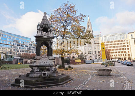 Acqua pubblica fontana di Finsbury Square, Londra Foto Stock