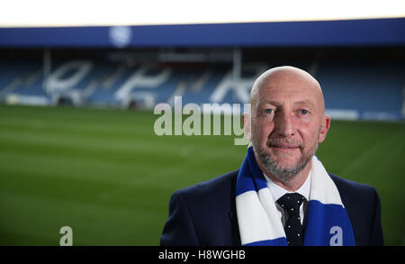 Nuovo Queens Park Rangers manager Ian Holloway pone dopo la conferenza stampa a Loftus Road, Londra. Foto Stock