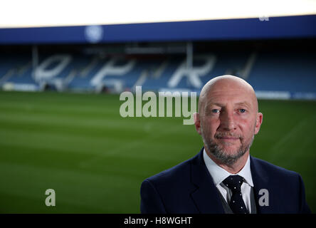 Nuovo Queens Park Rangers manager Ian Holloway pone dopo la conferenza stampa a Loftus Road, Londra. Foto Stock